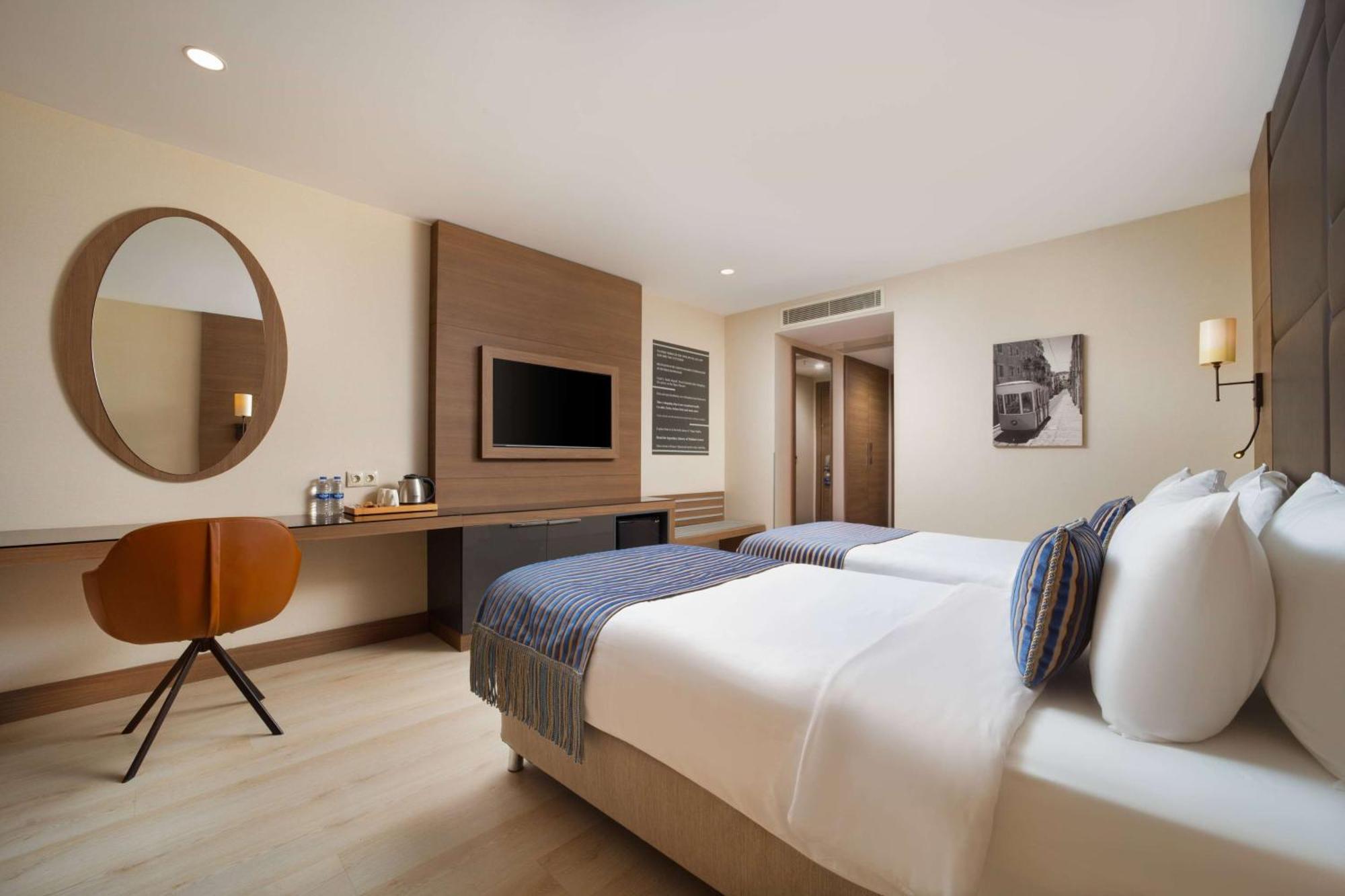 TRYP By Wyndham Istanbul Sisli Hotel Bagian luar foto